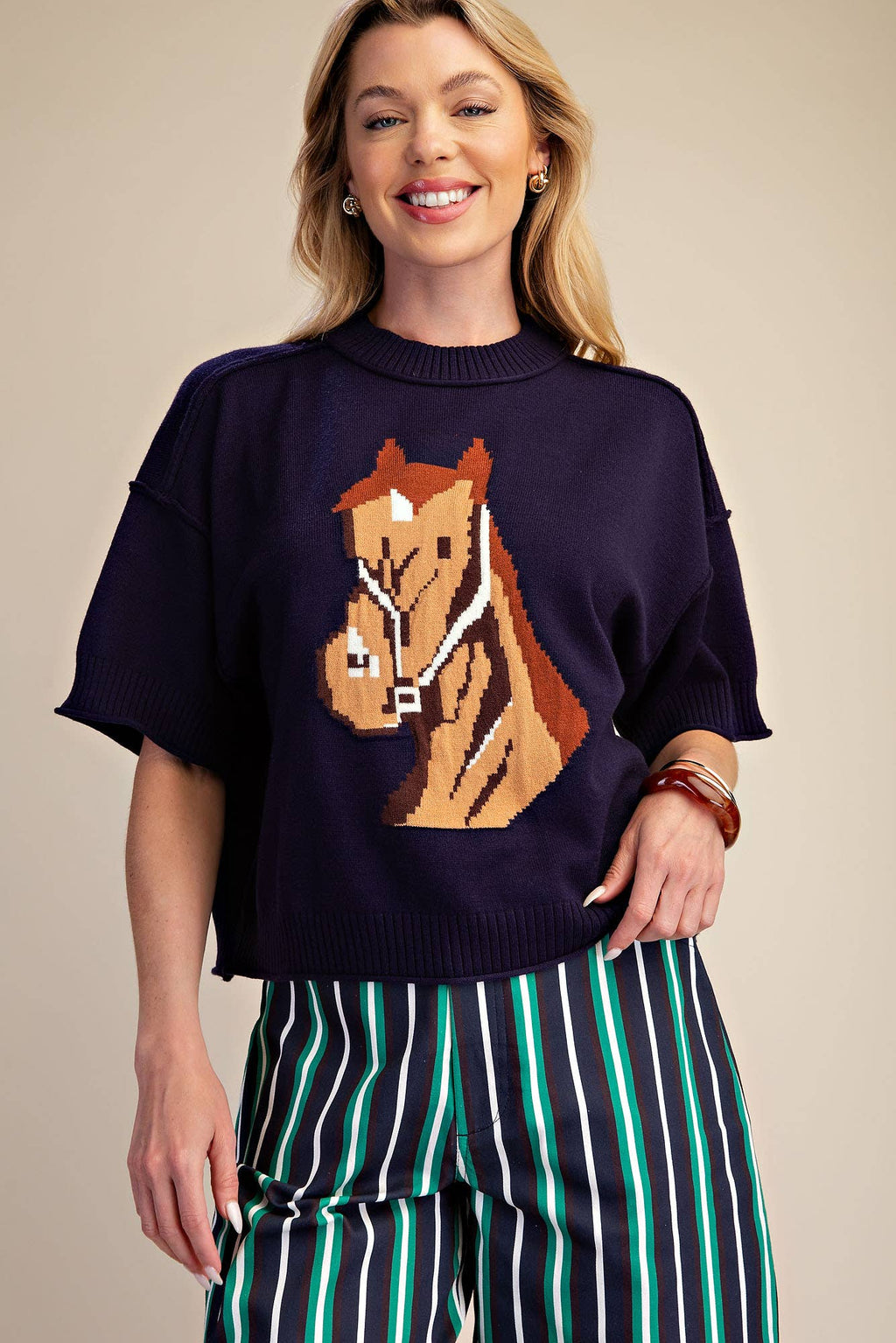 Western Horse Crew Neck Sweater: Camel / M