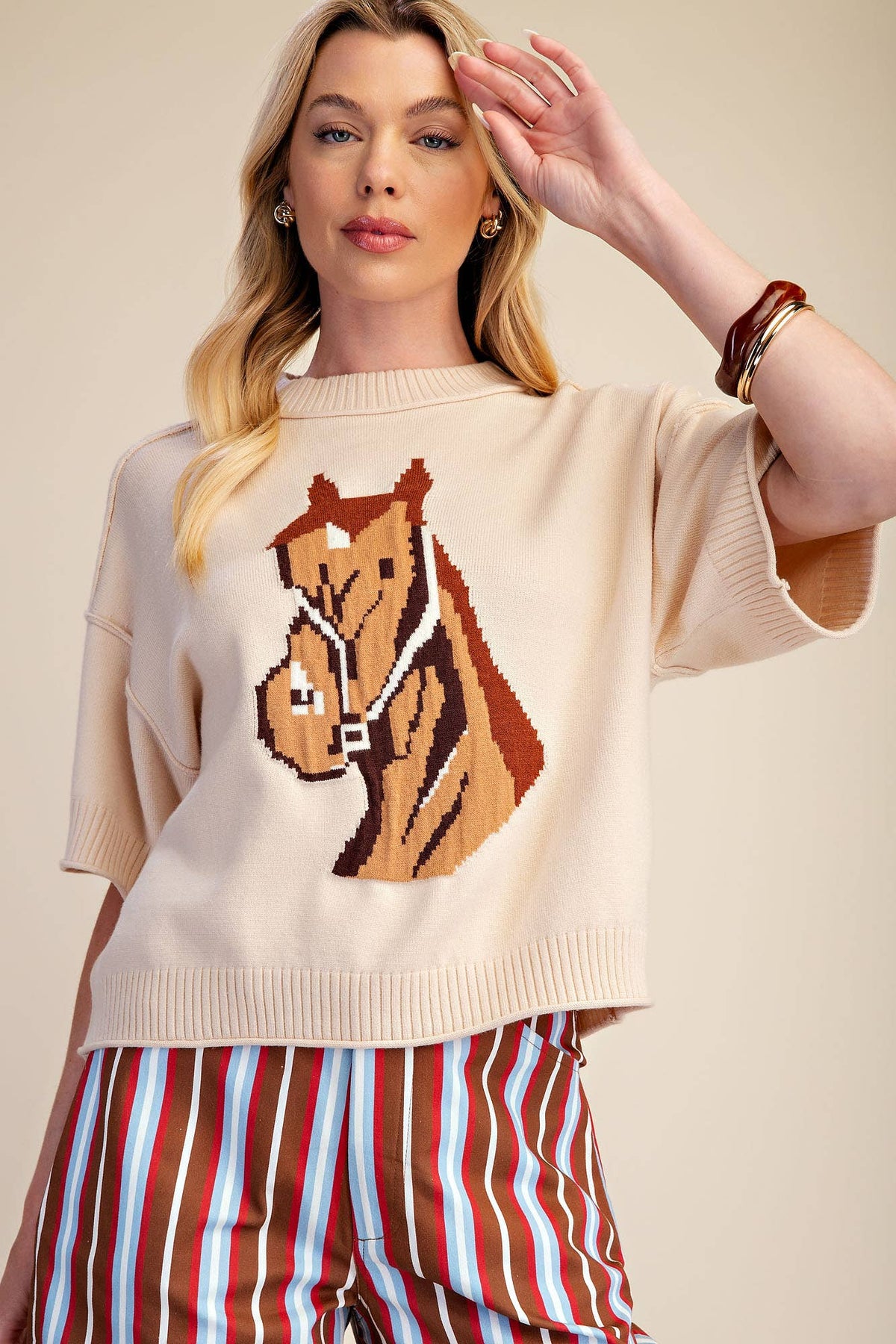 Western Horse Crew Neck Sweater: Camel / M