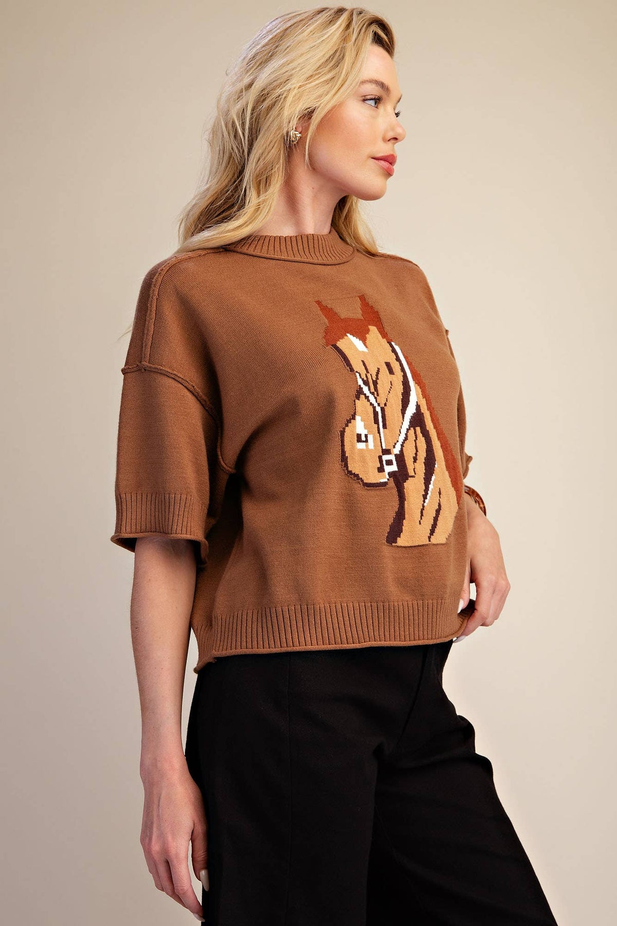 Western Horse Crew Neck Sweater: Camel / M