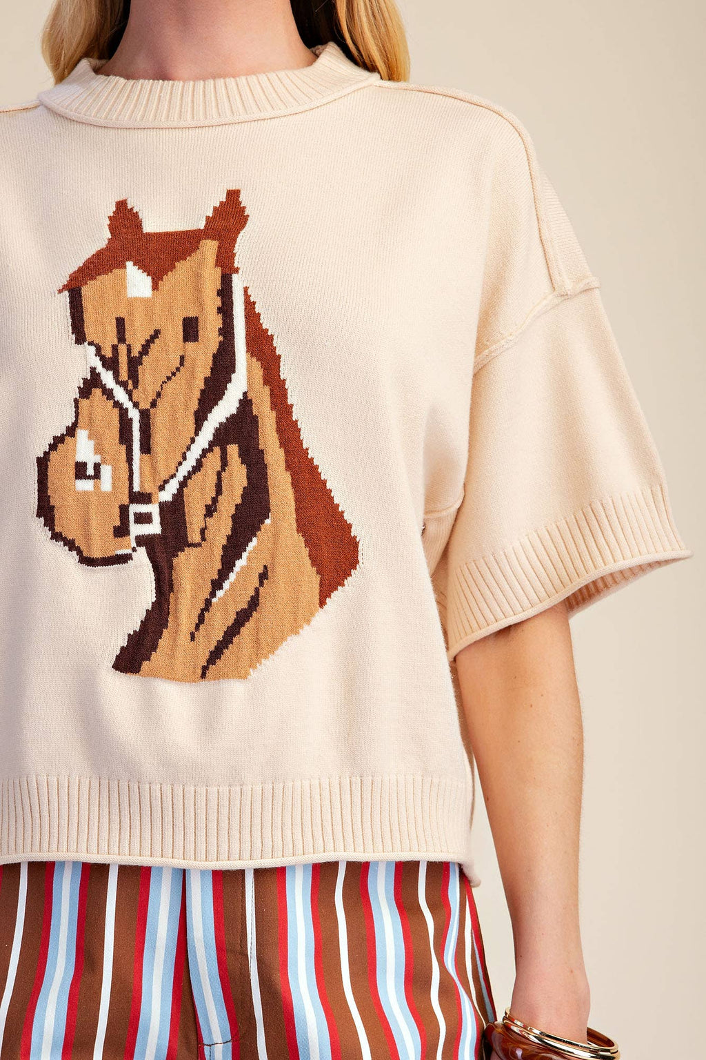Western Horse Crew Neck Sweater: Camel / M