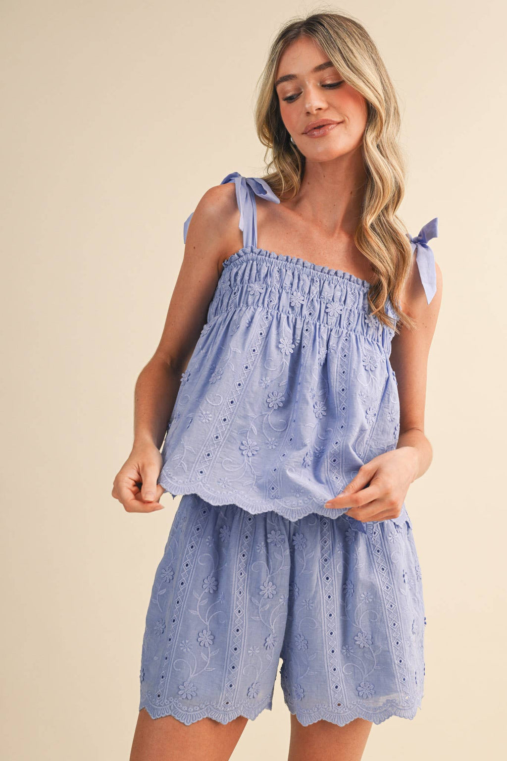 FLORAL EYELET TANK AND SHORTS SET MPST4820: White / L
