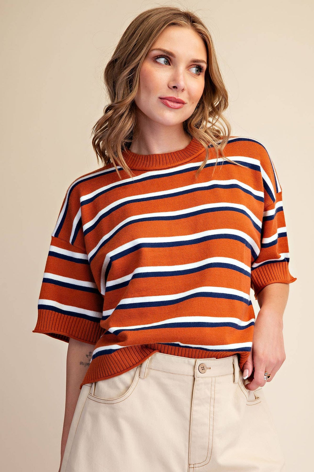 Crew-Neck Stripe Sweater: Brown / L