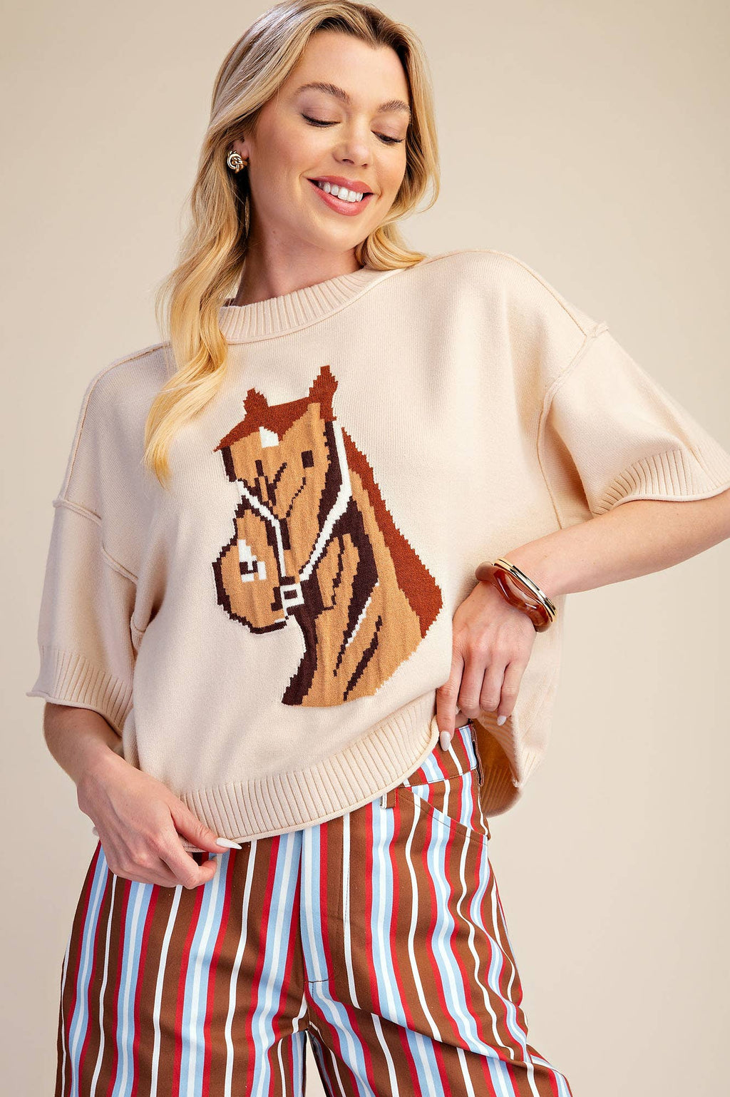 Western Horse Crew Neck Sweater: Camel / M