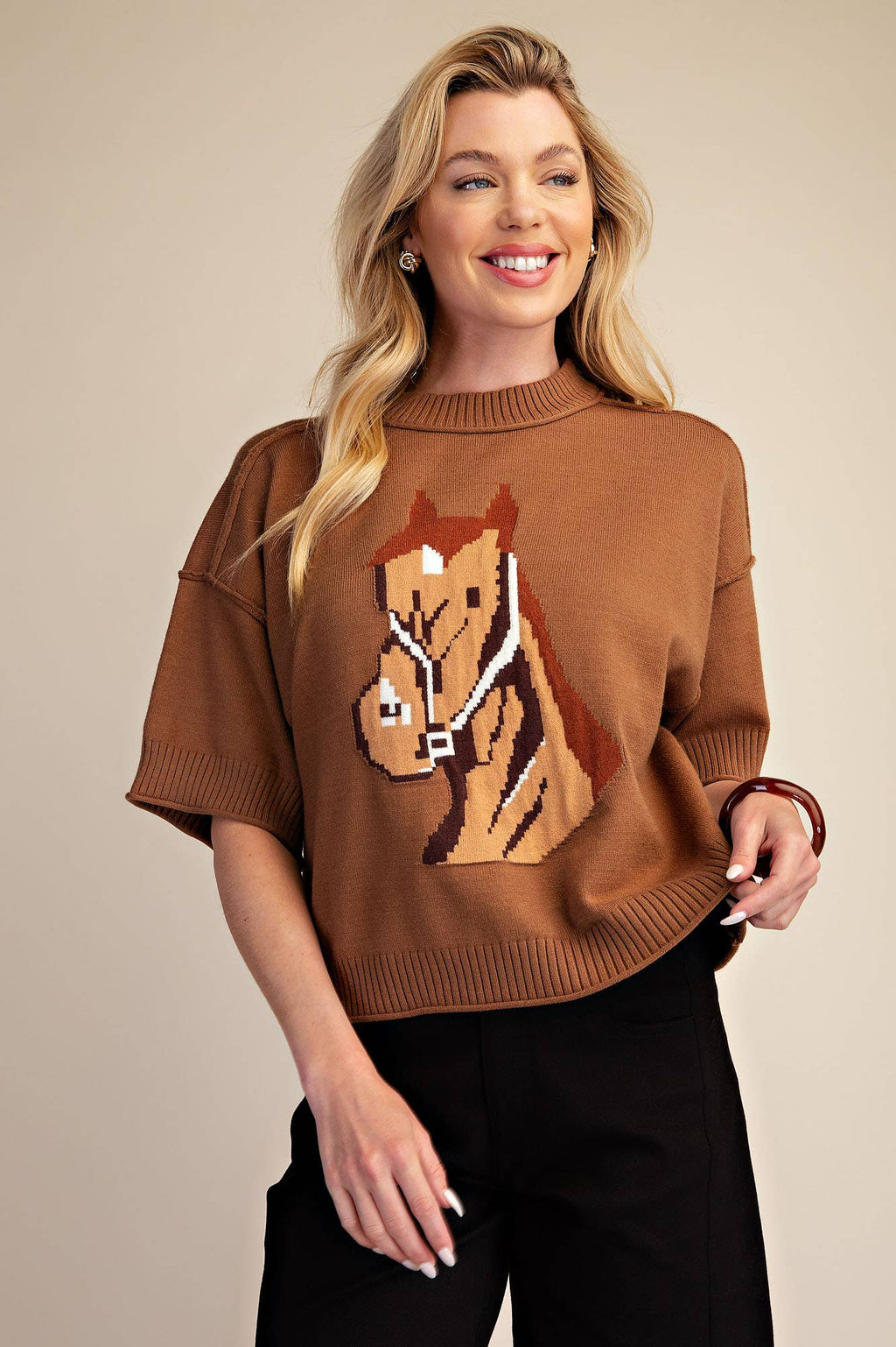 Western Horse Crew Neck Sweater: Camel / M