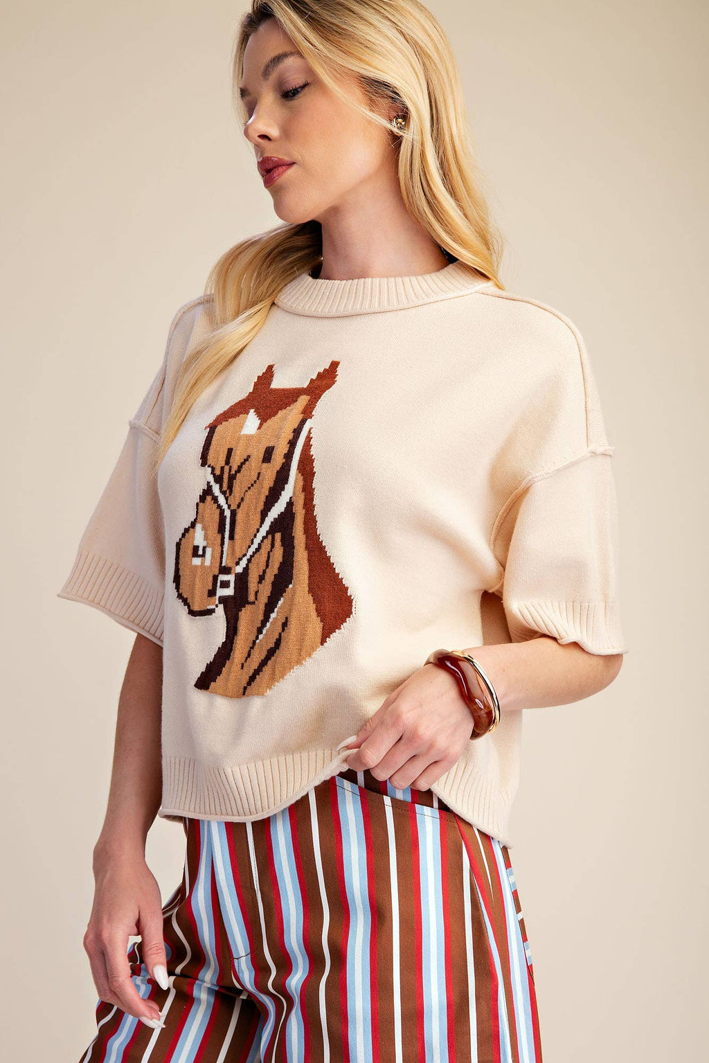 Western Horse Crew Neck Sweater: Camel / M