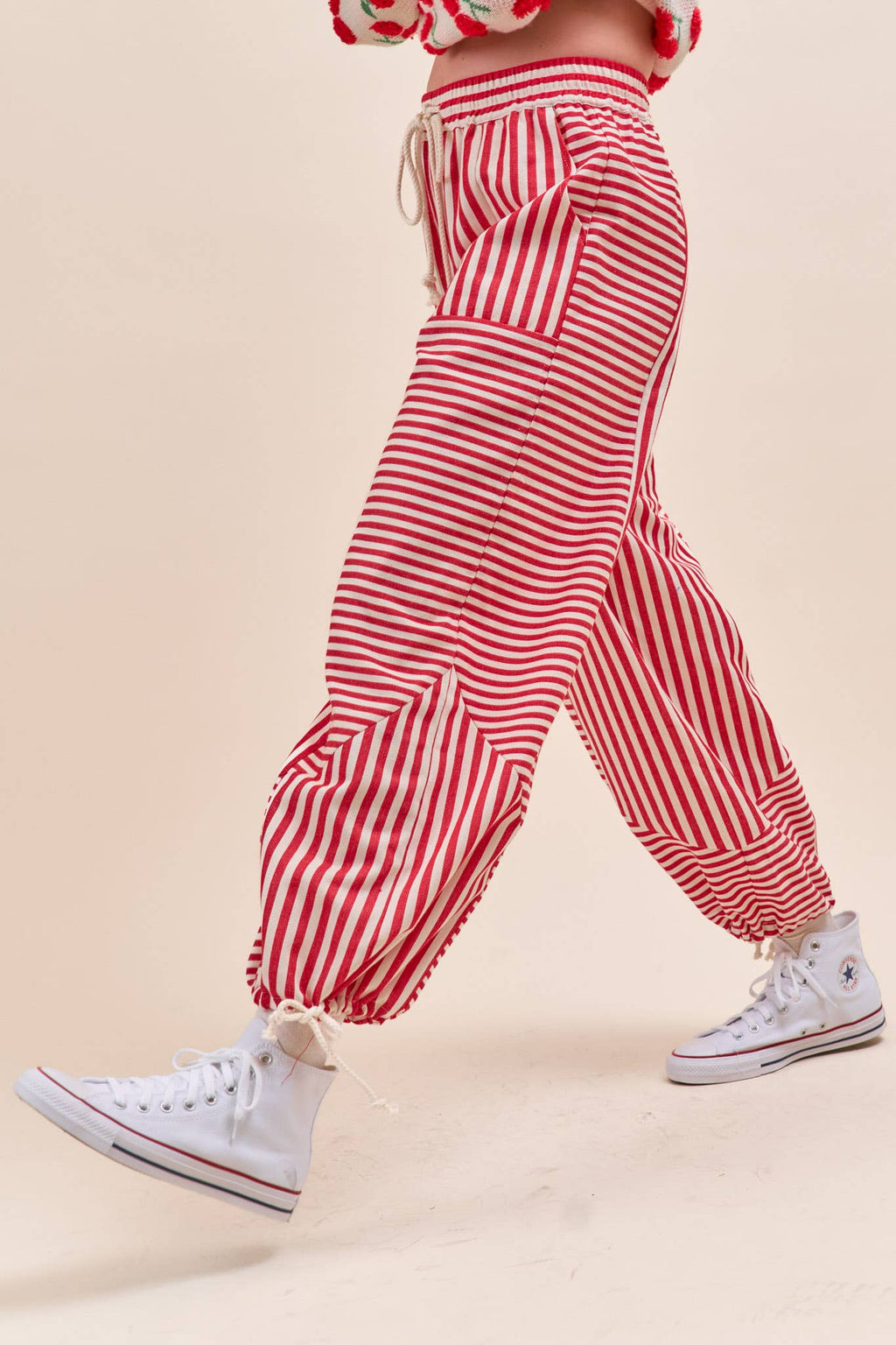 MIXED STRIPES PARACHUTE PANTS MP4366: Dark Blue Stripe / M