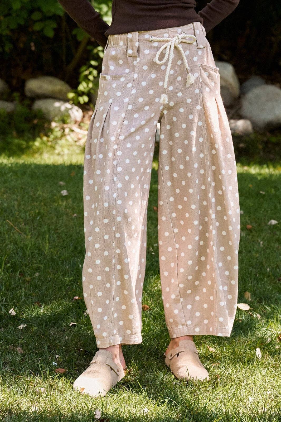 Polka Dot Barrel Leg Pants in Cotton Twill: Taupe / S-M-L
