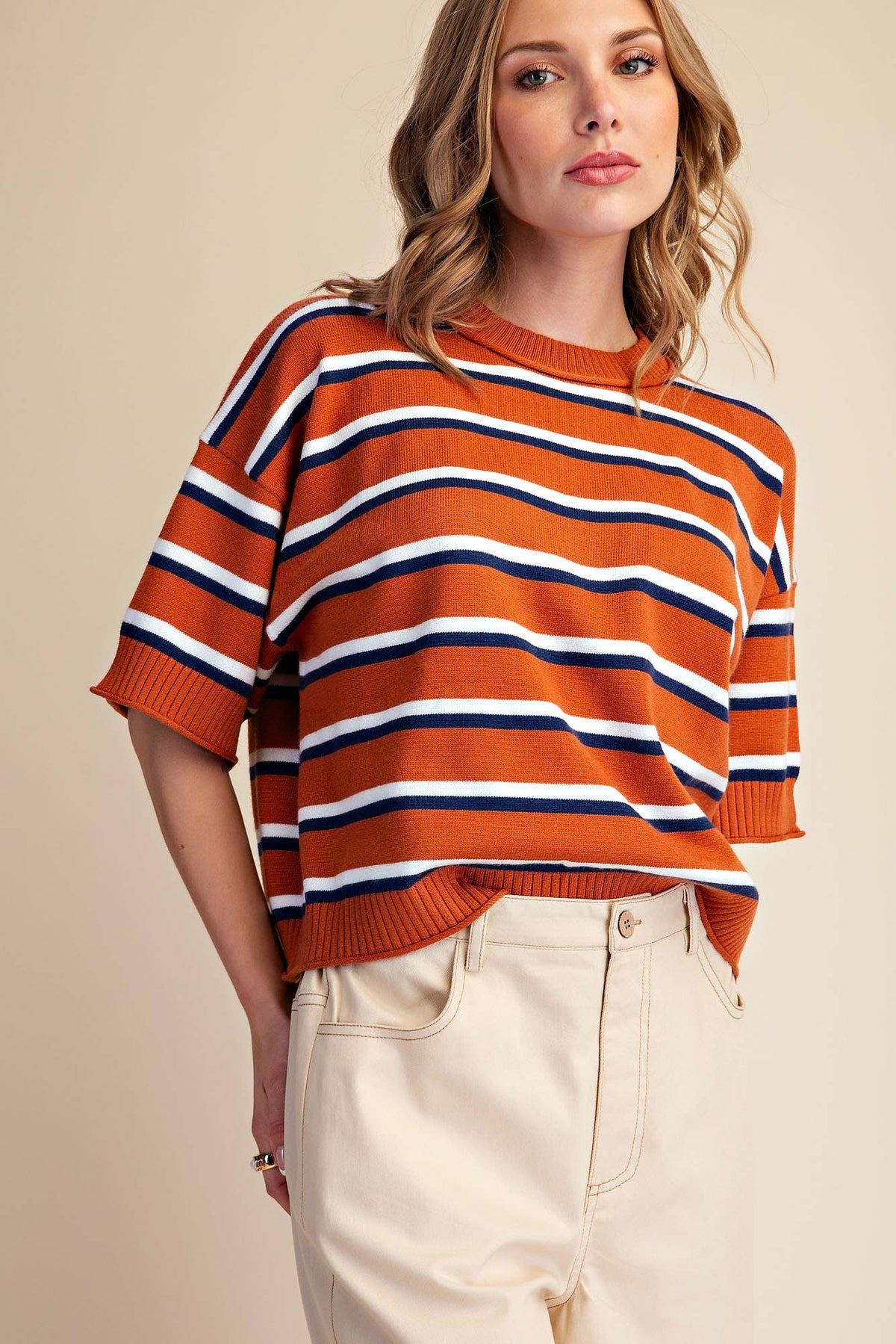 Crew-Neck Stripe Sweater: Brown / L