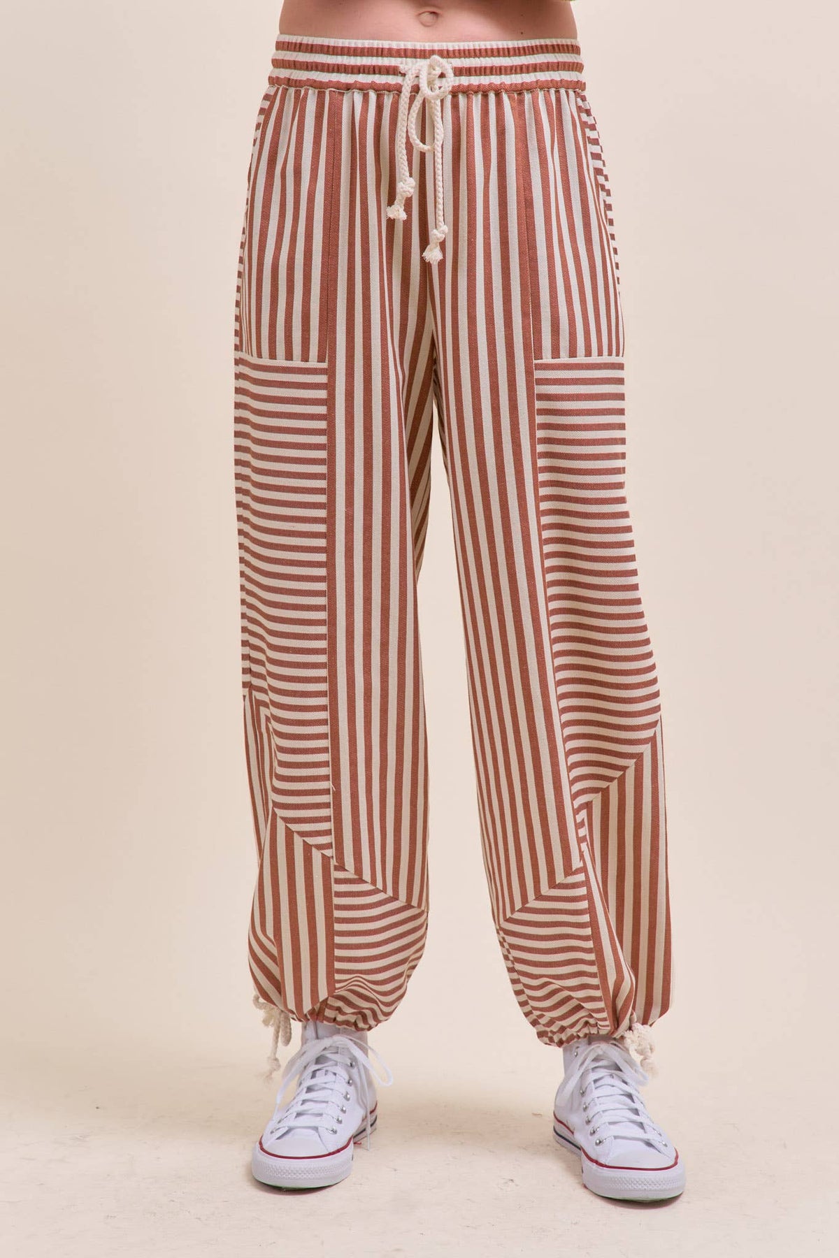 MIXED STRIPES PARACHUTE PANTS MP4366: Dark Blue Stripe / S