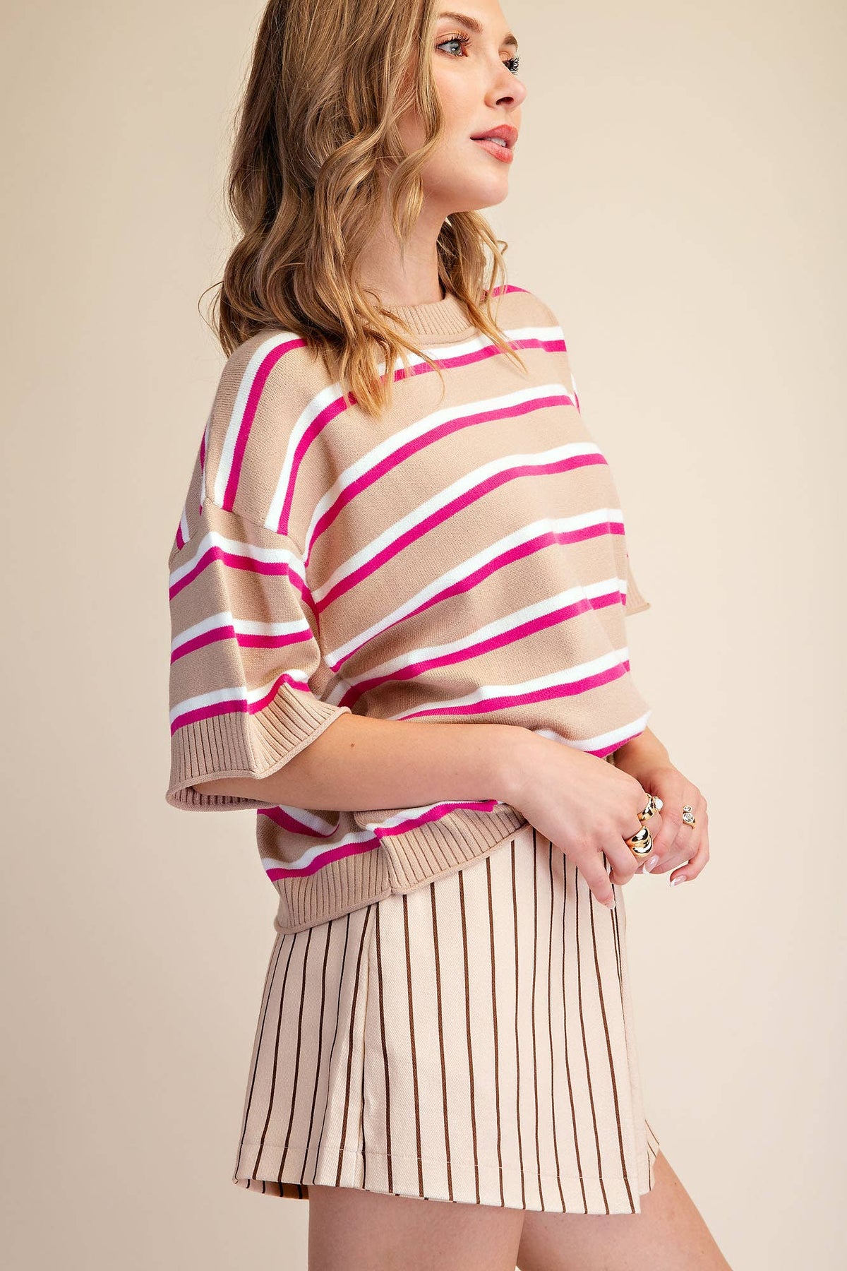 Crew-Neck Stripe Sweater: Brown / M